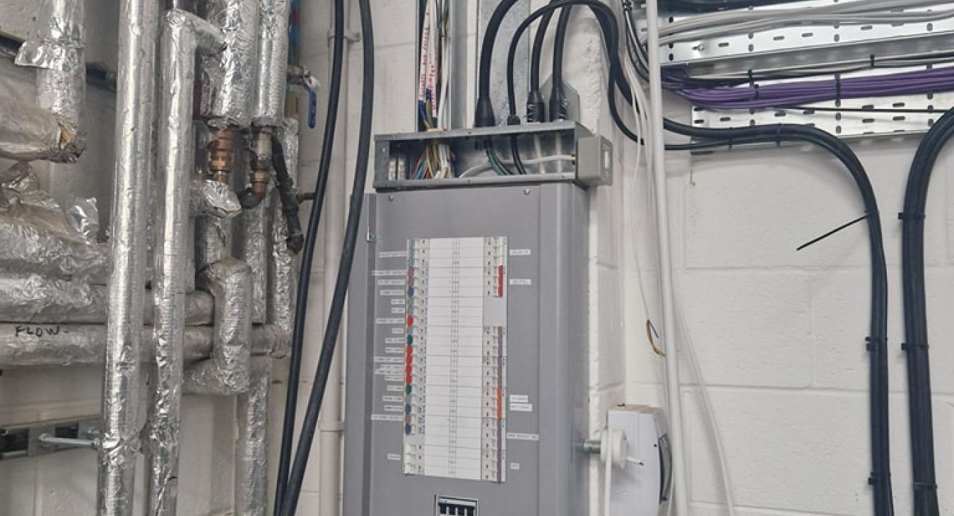 Full Circuit Solutions Harlow Three phase distribution board upgrade